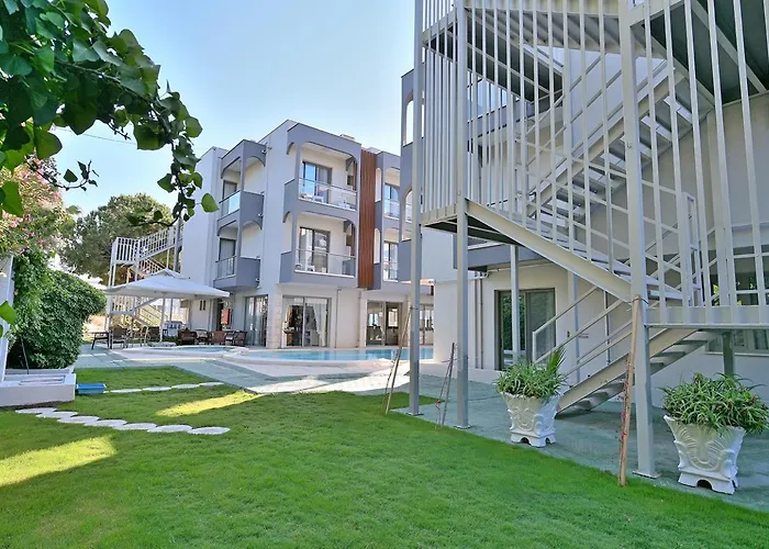 Calis Hotel